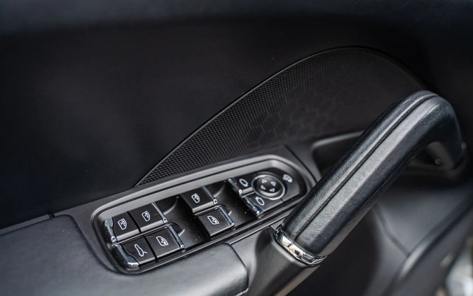 Porsche Cayenne cena 199900 przebieg: 126000, rok produkcji 2015 z Szczecin małe 497
